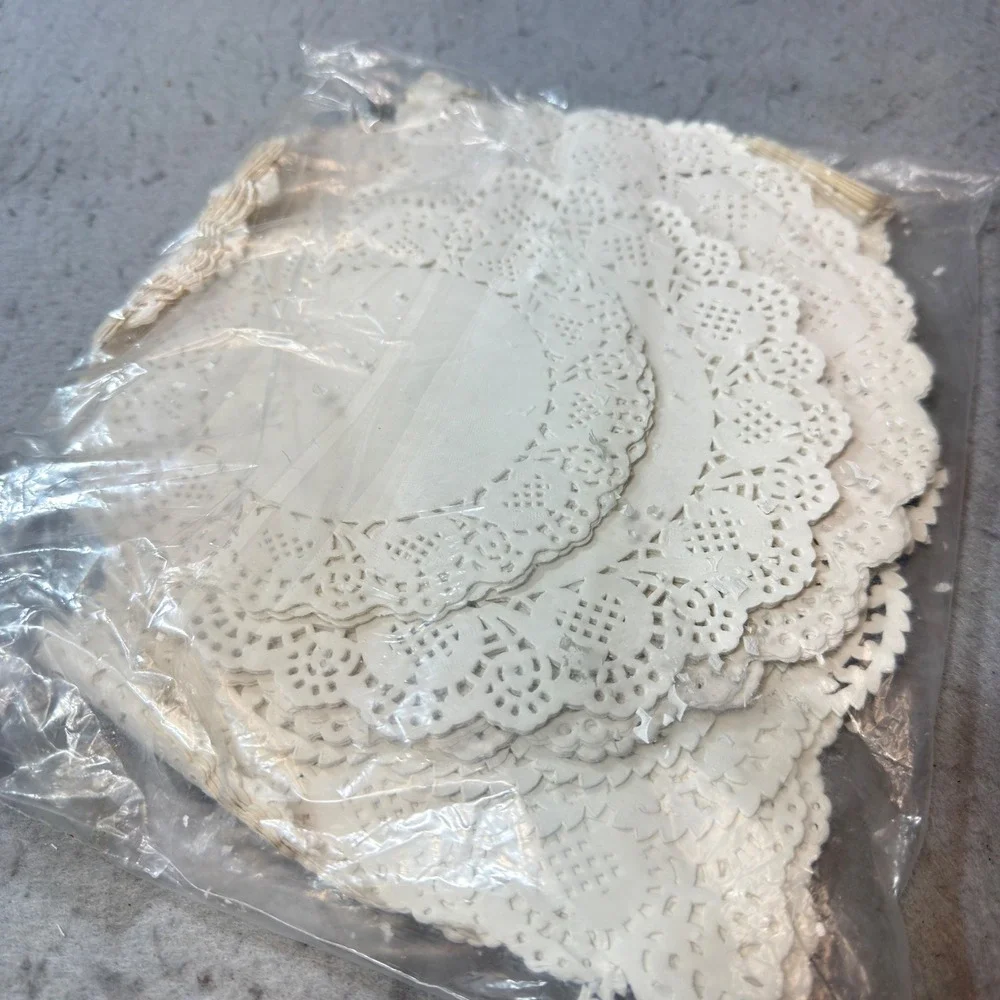 Unbranded Paper Doilies Bulk Pack White New Lace Cutout Round Craft Decor